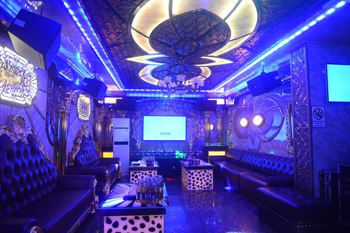 Phòng hát tiêu chuẩn sang trọng tại Ola KTV Karaoke - top 8 quán karaoke Hải Phòng