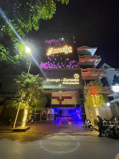 Mặt tiền quán S Lounge & Karaoke - top 8 quán karaoke Hải Phòng